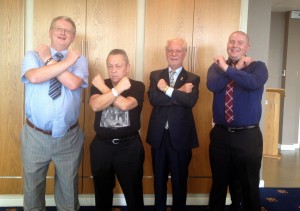 Cross arms 'Irons' pose with David Gold and David Sullivan (and Brother Ian)