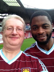 Selfie with Alex Song